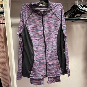 Matching Set- jacket and cropped leggings